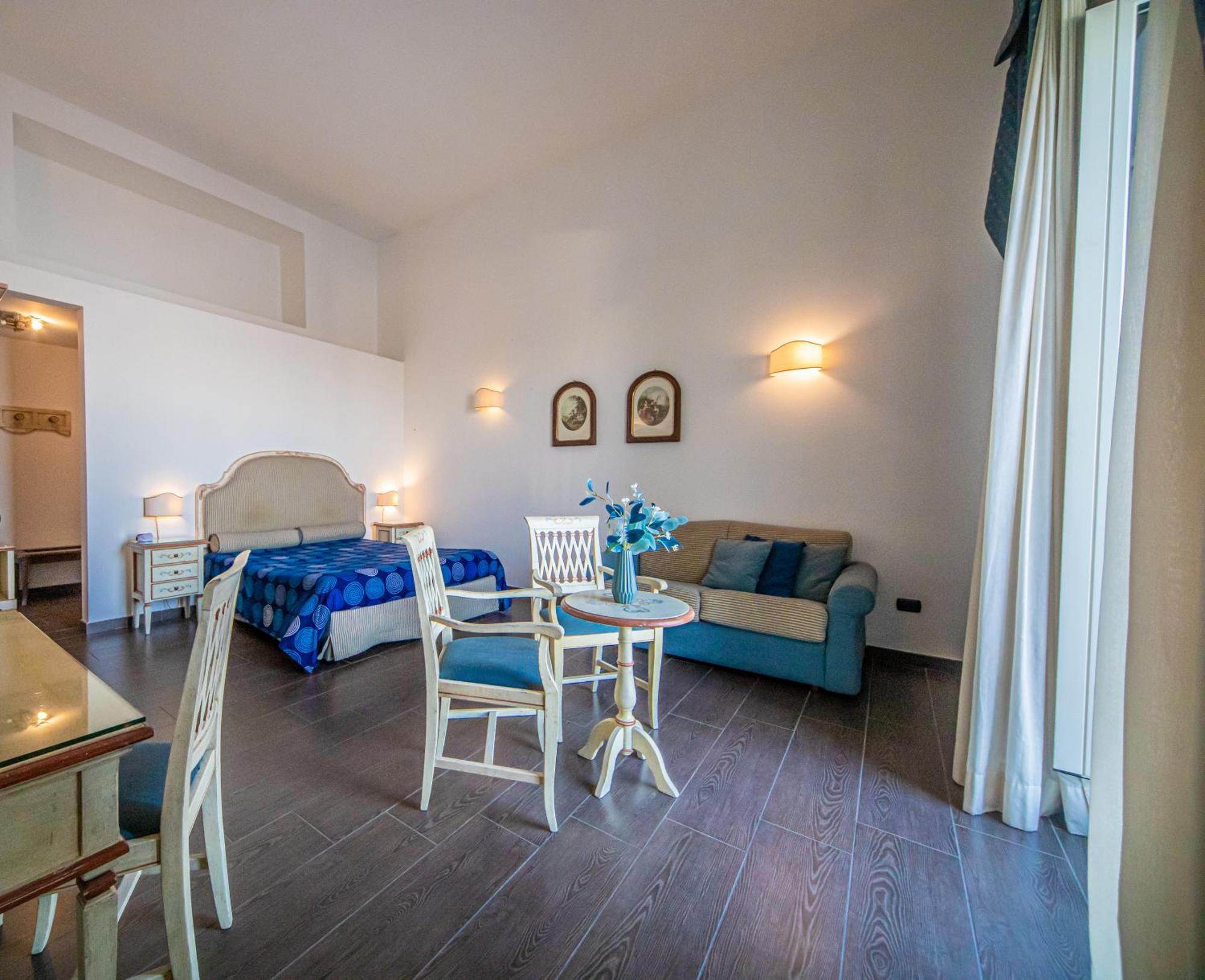 באקולי La Rada B&B מראה חיצוני תמונה