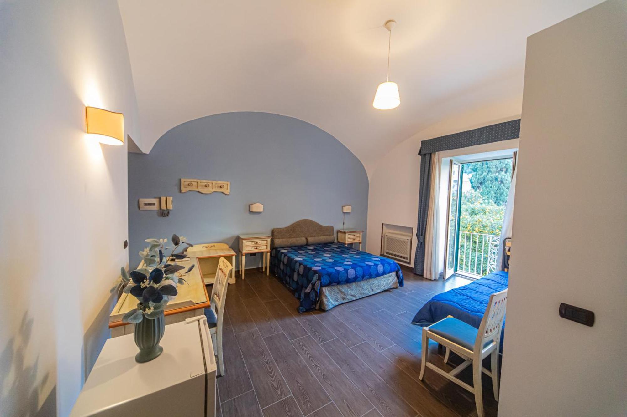 באקולי La Rada B&B מראה חיצוני תמונה